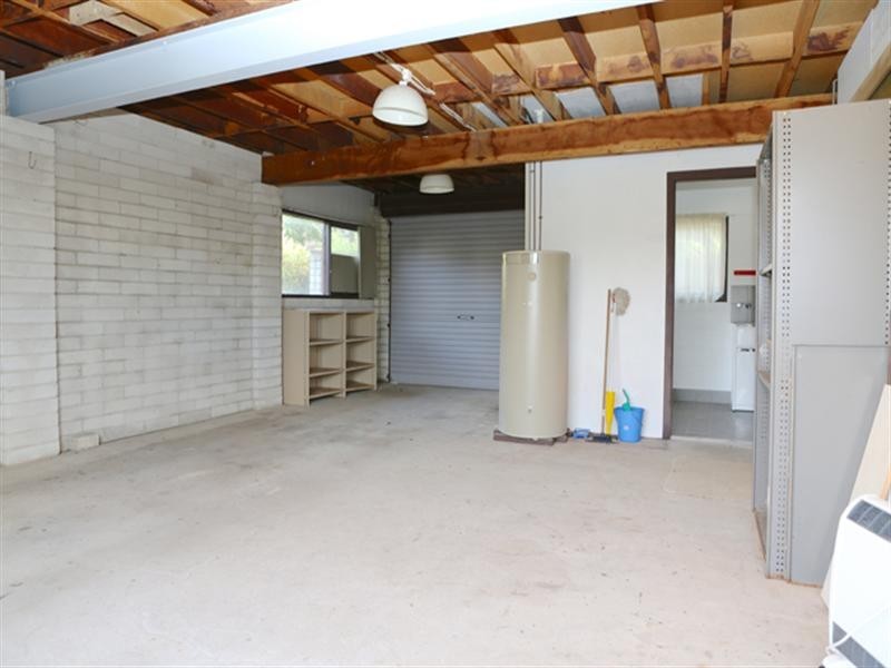 21 Thomson Parade, Dalmeny NSW 2546