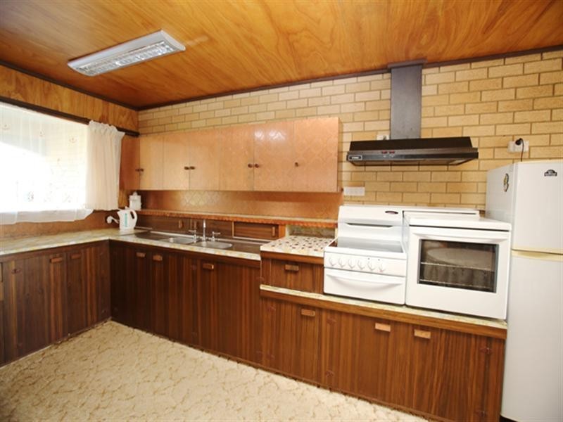 5 Myuna Street, Dalmeny NSW 2546