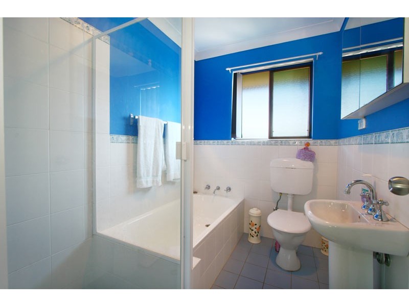 2C King Street, Lake Illawarra NSW 2528