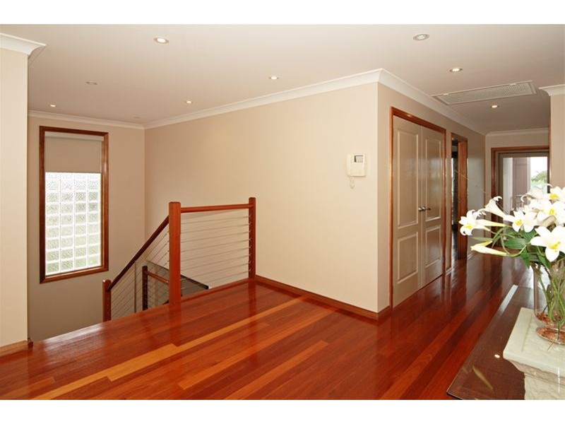 125 Little Lake Crescent, Warilla NSW 2528