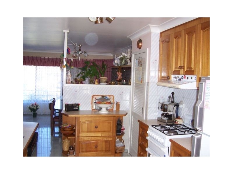 68 Madigan Boulevard, Mount Warrigal NSW 2528