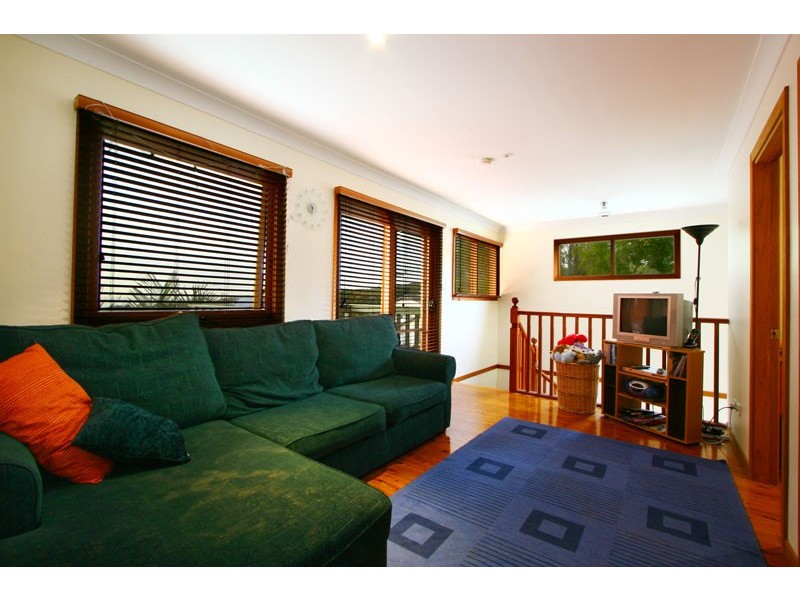 66 Strata Avenue, Barrack Heights NSW 2528