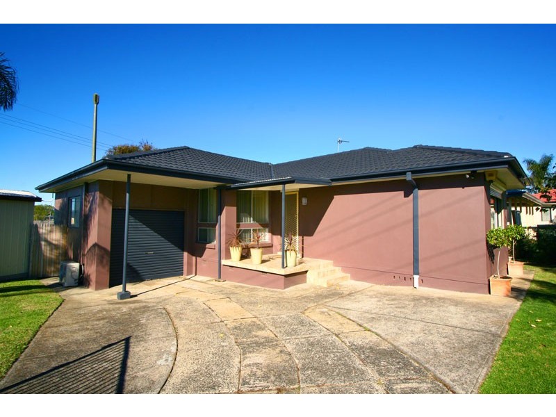 52 Landy Drive, Mount Warrigal NSW 2528