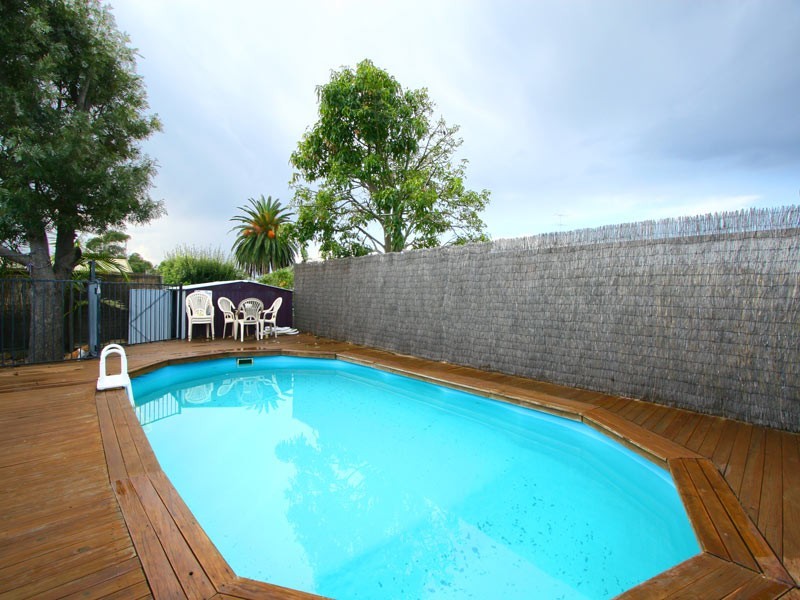 21 Edward, Barrack Heights NSW 2528