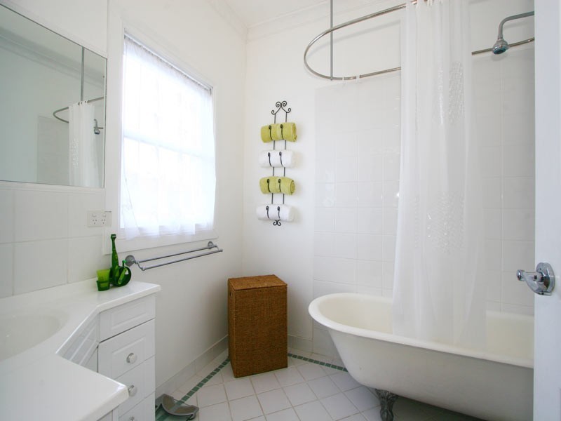 21 Edward, Barrack Heights NSW 2528