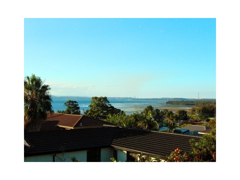 122 Landy Drive, Mount Warrigal NSW 2528