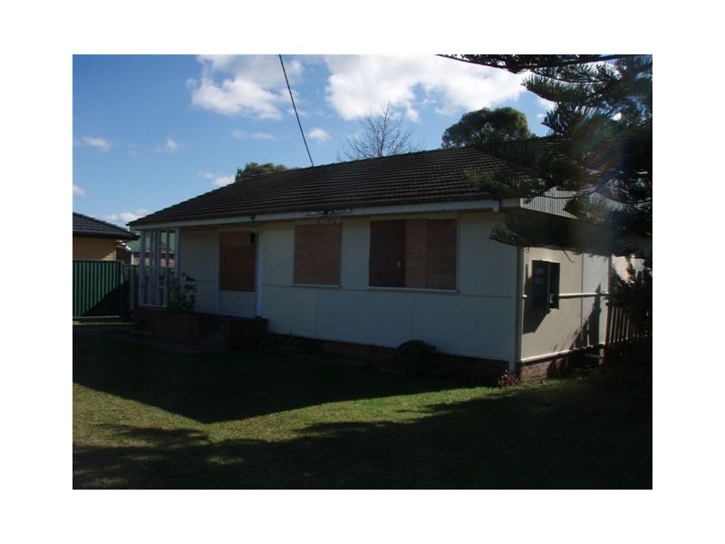 44 Ulster Avenue, Warilla NSW 2528