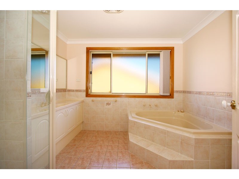 11 Sovereign Court, Shell Cove NSW 2529