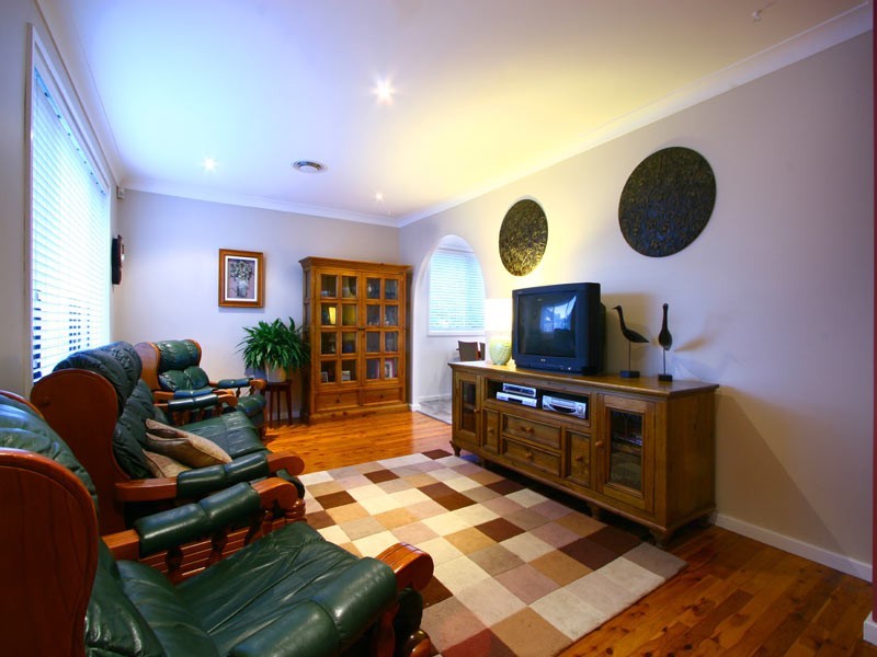 127 Fisher Street, Oak Flats NSW 2529