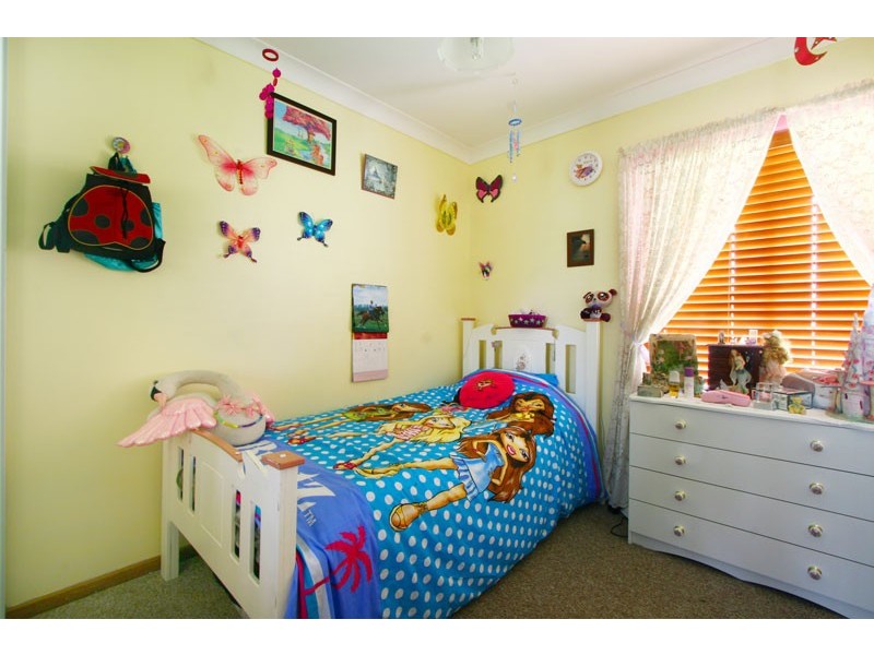 6 Kippax Street, Warilla NSW 2528