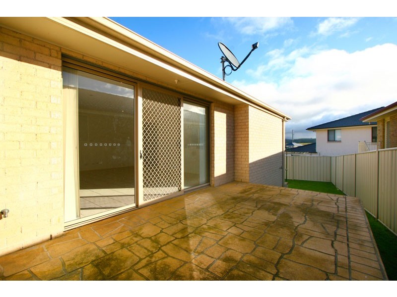 25 Reynolds Ridge, Shell Cove NSW 2529