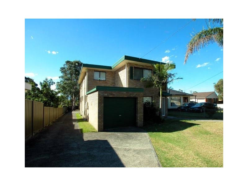 89 Old Lake Entrance Road, Oak Flats NSW 2529
