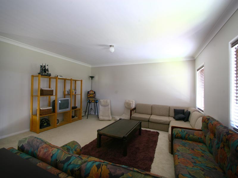 31 Burrinjuck Avenue, Flinders NSW 2529