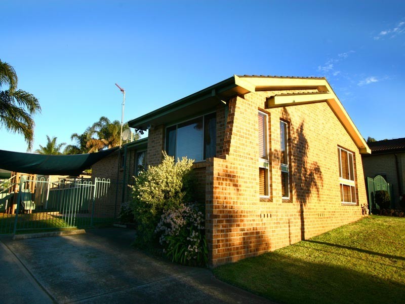 3 Ferntree Place, Barrack Heights NSW 2528