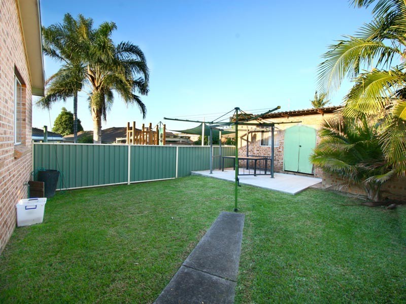 3 Ferntree Place, Barrack Heights NSW 2528