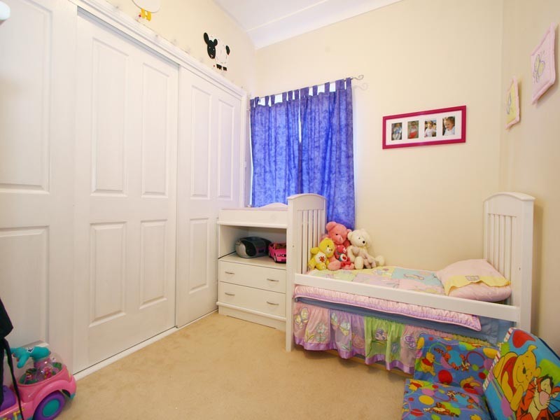 102 The Boulevard, Oak Flats NSW 2529