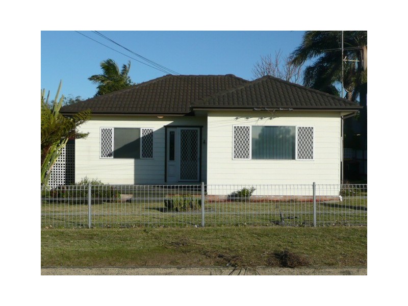 143 Reddall Parade, Lake Illawarra NSW 2528