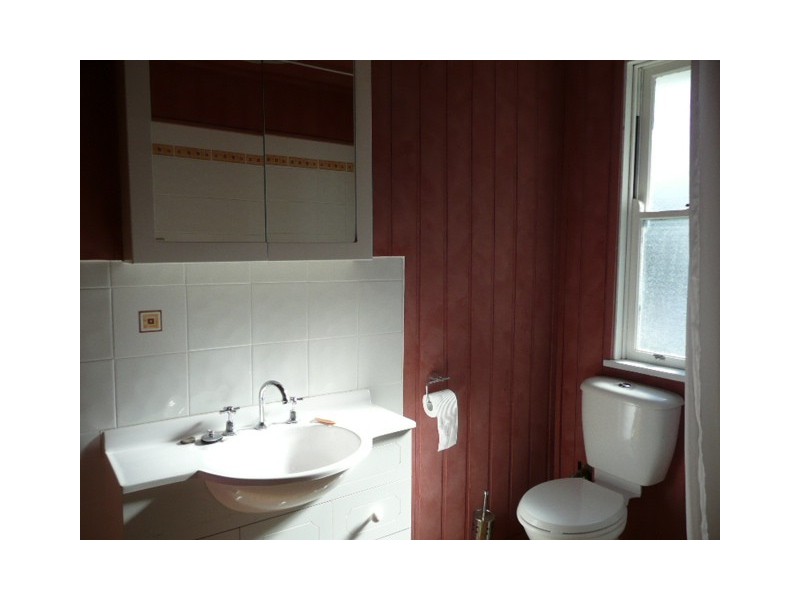 100 Lake Entrance Road, Mount Warrigal NSW 2528