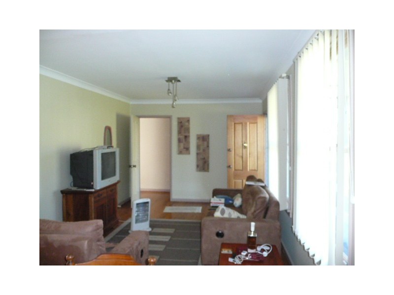 100 Lake Entrance Road, Mount Warrigal NSW 2528