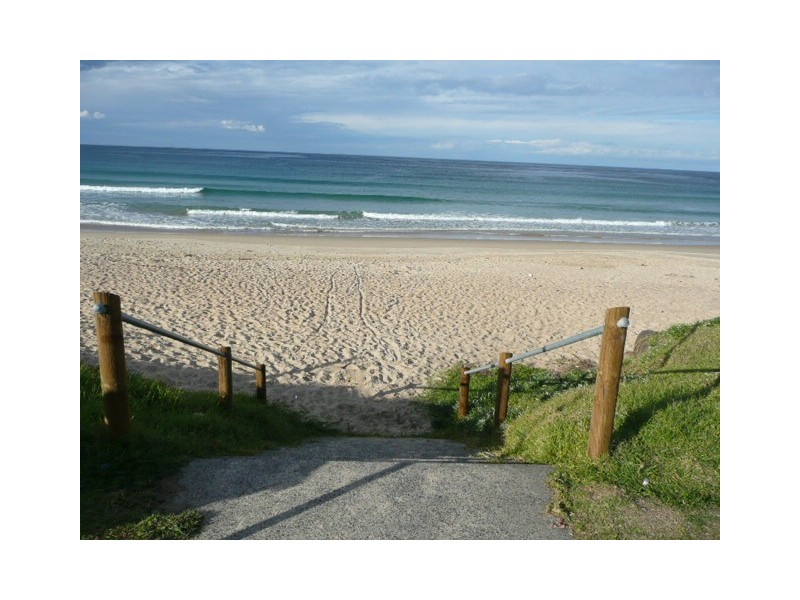 48 Little Lake Crescent, Warilla NSW 2528