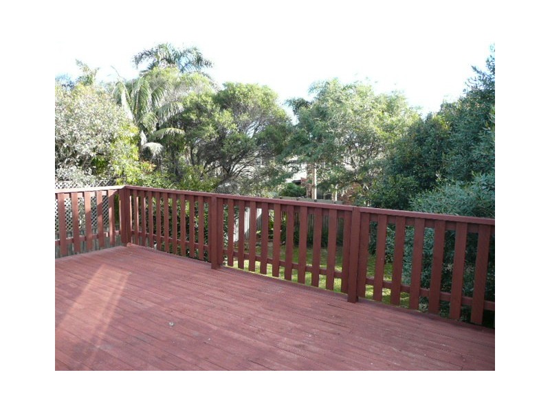 48 Little Lake Crescent, Warilla NSW 2528