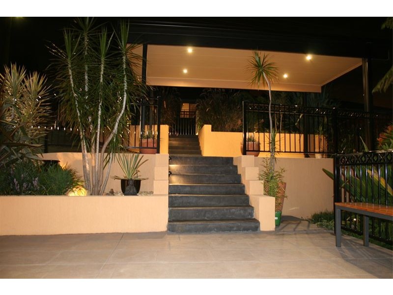 23 Matthews Drive, Mount Warrigal NSW 2528