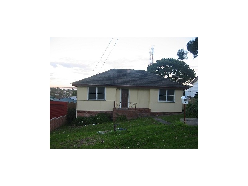 57 Nottingham Street, Berkeley NSW 2506