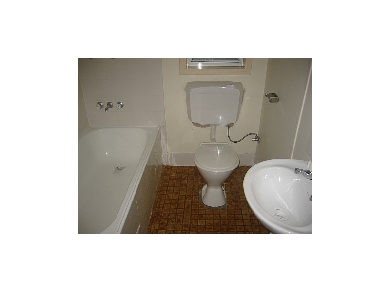 57 Nottingham Street, Berkeley NSW 2506