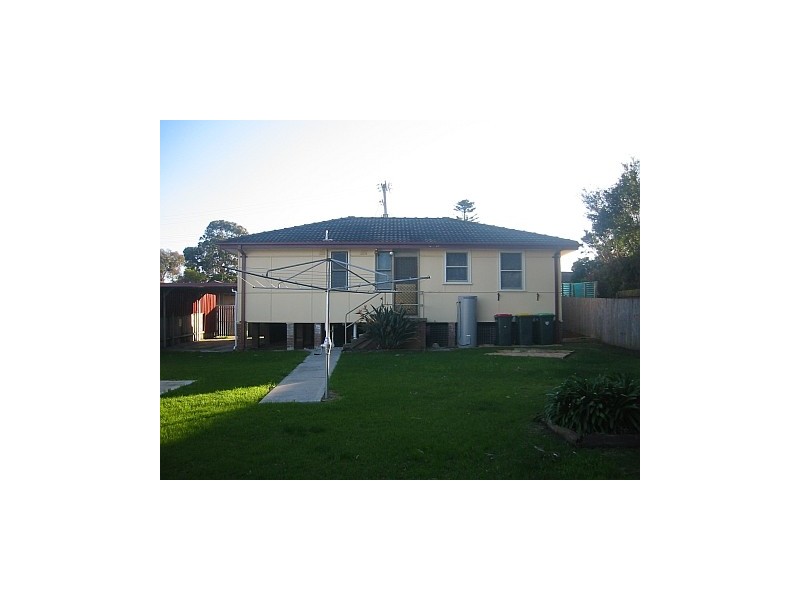 19 Gasnier Road, Barrack Heights NSW 2528