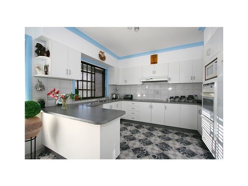 68 Shearwater Drive, Berkeley NSW 2506