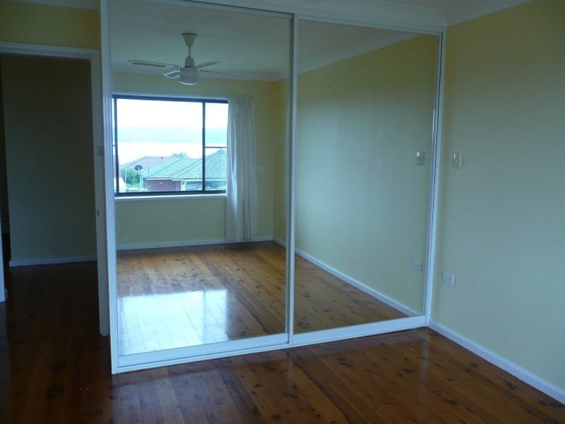 25 Charlton Street, Mount Warrigal NSW 2528