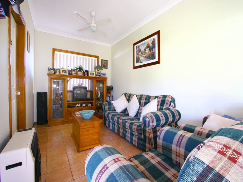 2 Parkes Street, Port Kembla NSW 2505