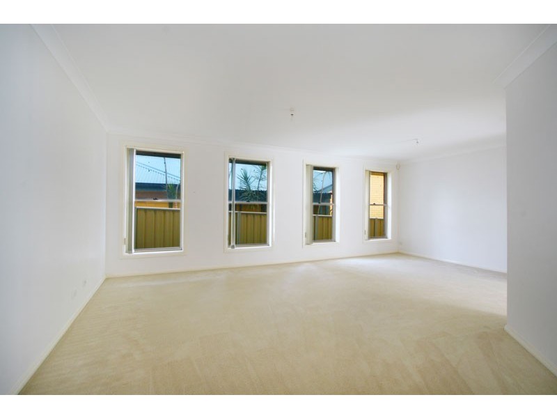 25 Reynolds Ridge, Shell Cove NSW 2529