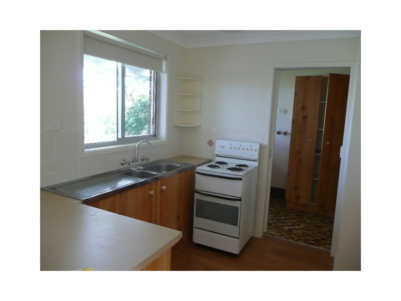 43 Ocean Beach Drive, Shellharbour NSW 2529