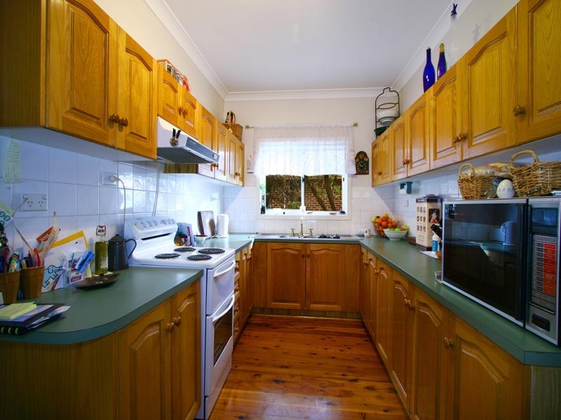 130 Osborne Parade, Warilla NSW 2528