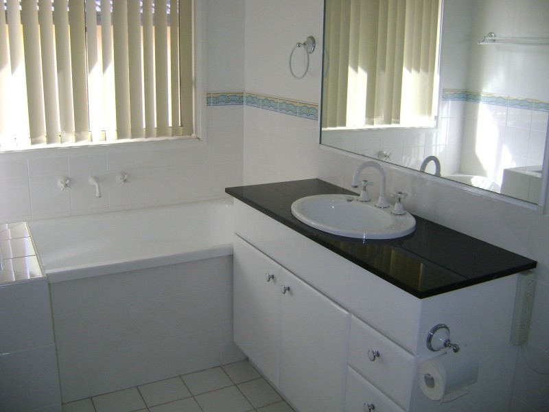 32 Lord Howe Avenue, Shell Cove NSW 2529