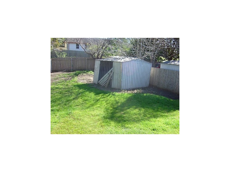 152 Lake Entrance Road, Warilla NSW 2528