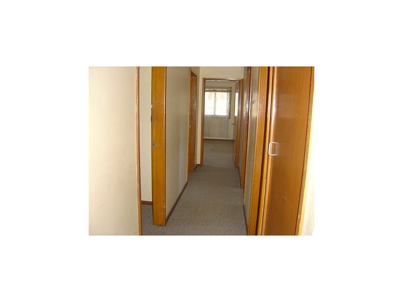 152 Lake Entrance Road, Warilla NSW 2528