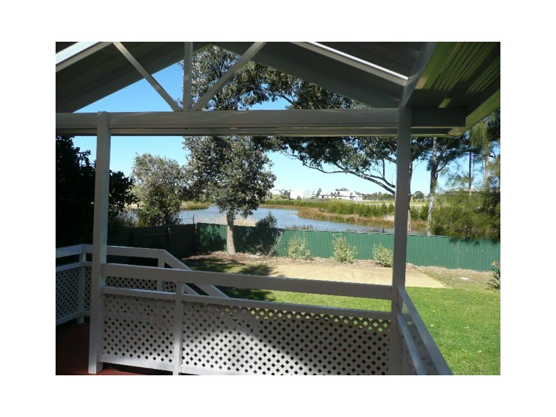 43 Ocean Beach Drive, Shellharbour NSW 2529