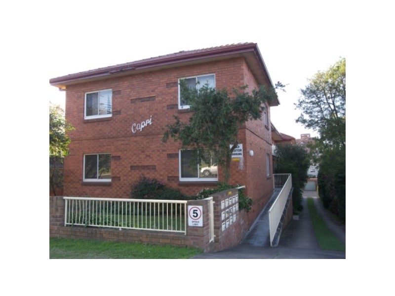 9/30 Rowland Avenue, Wollongong NSW 2500