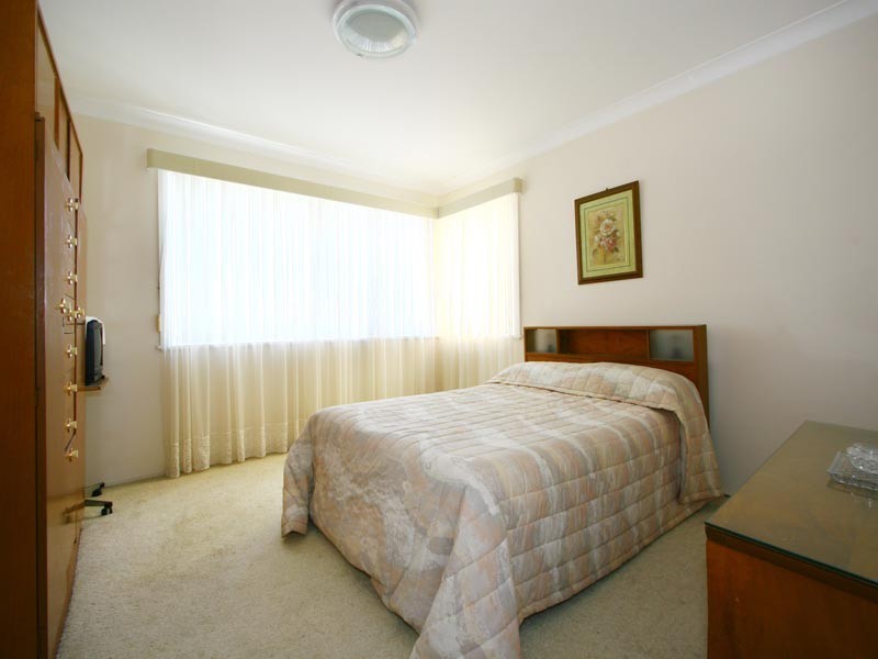 23 Little Lake Crescent, Warilla NSW 2528