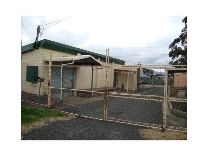 2 Industrial Road, Oak Flats NSW 2529