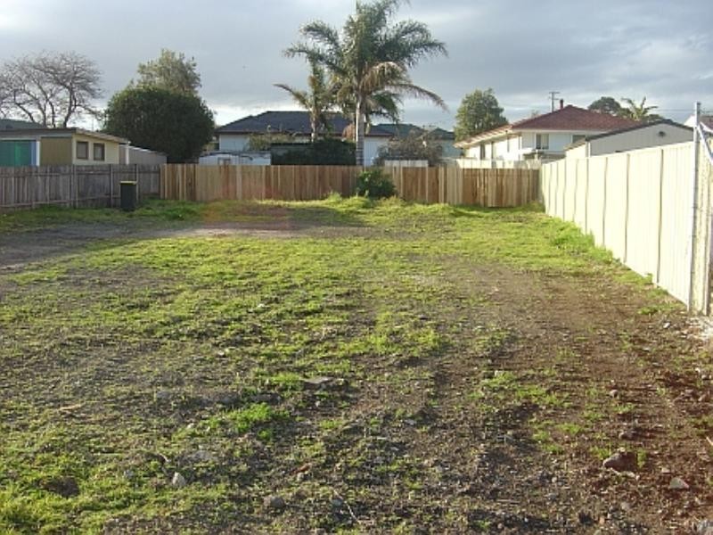 17 Thomas Street, Lake Illawarra NSW 2528