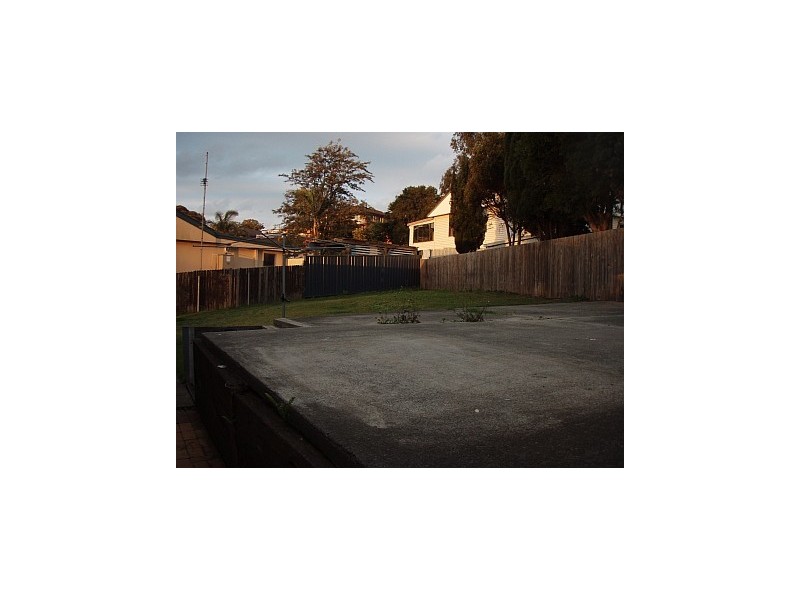 13 Goolana Street, Berkeley NSW 2506