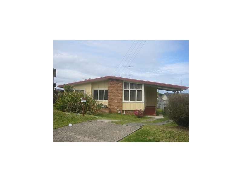 58 McCabe Street, Warilla NSW 2528