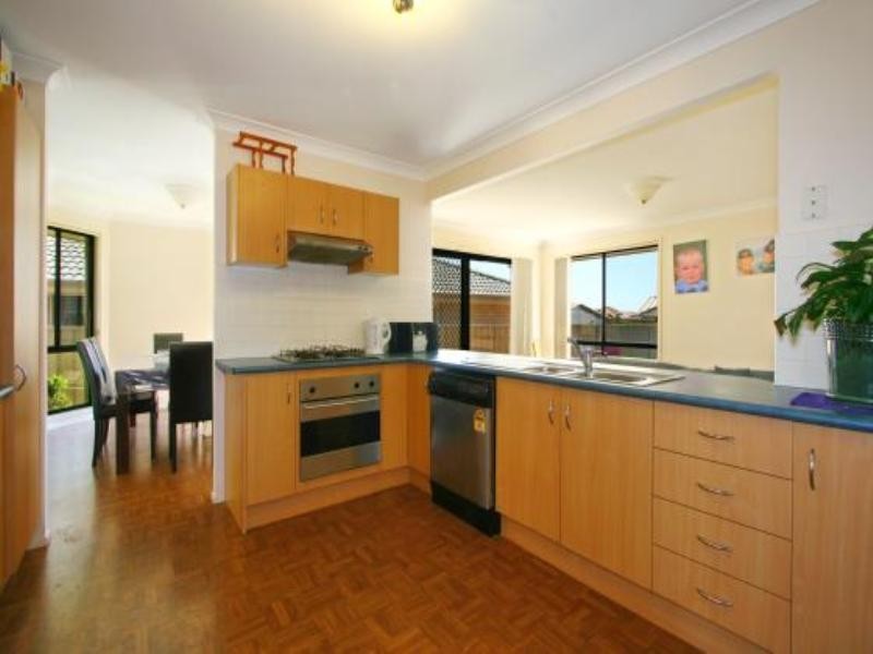 24 Siska Circuit, Shell Cove NSW 2529