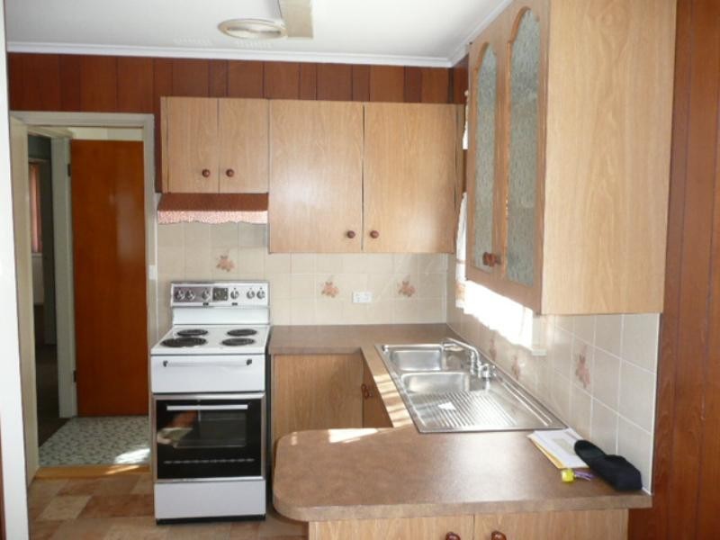 52 Lake Entrance Road, Warilla NSW 2528