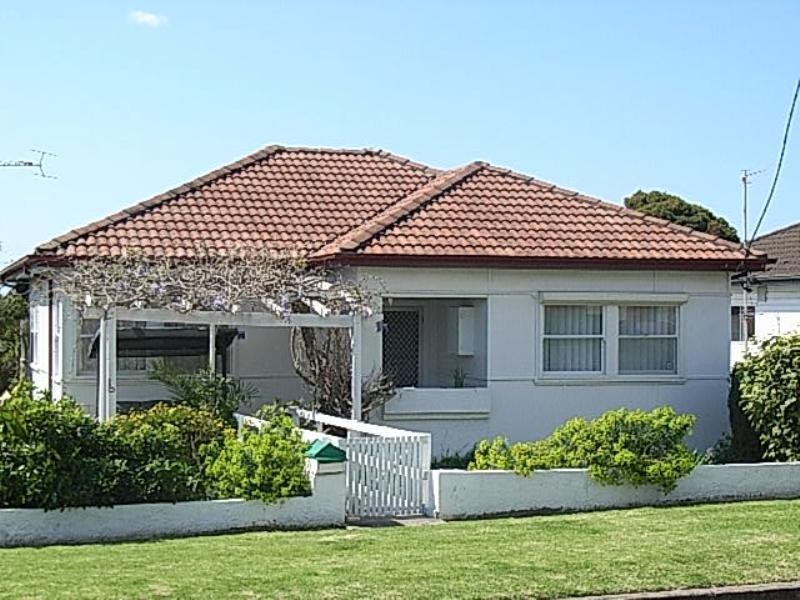 10 Wollongong Street, Shellharbour NSW 2529