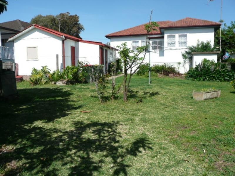 10 Wollongong Street, Shellharbour NSW 2529