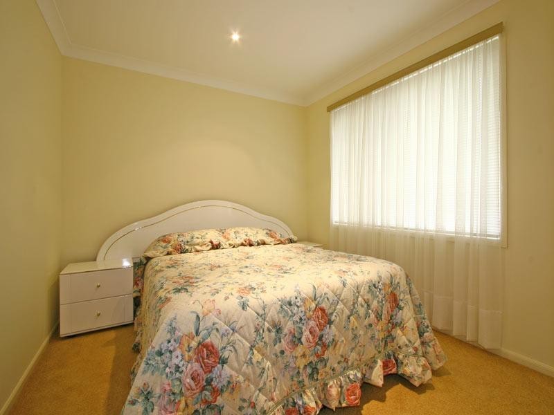 16 Lakewood Boulevard, Flinders NSW 2529